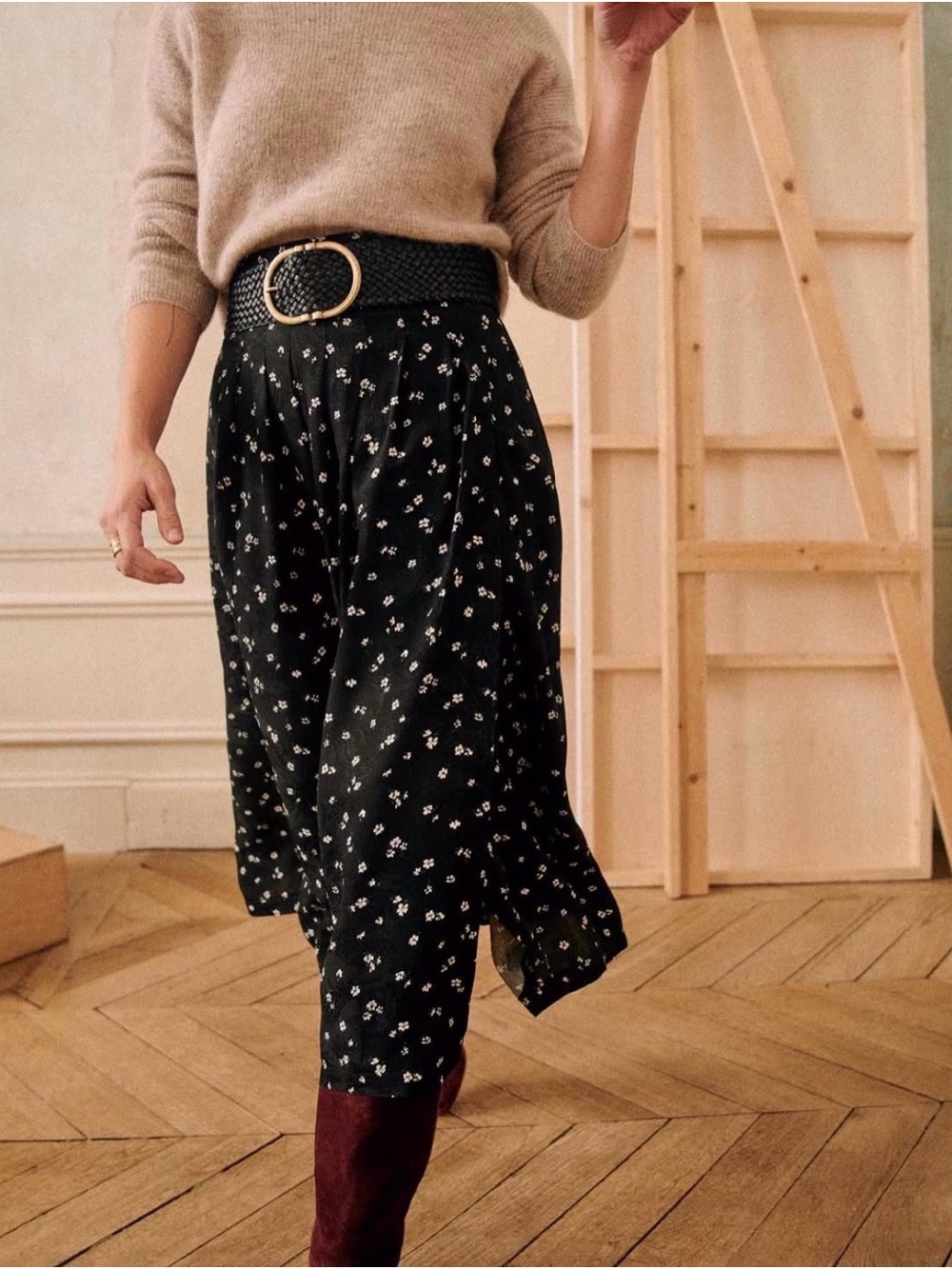 Sezane Alicia Black Floral Midi Skirt size 38 US 6